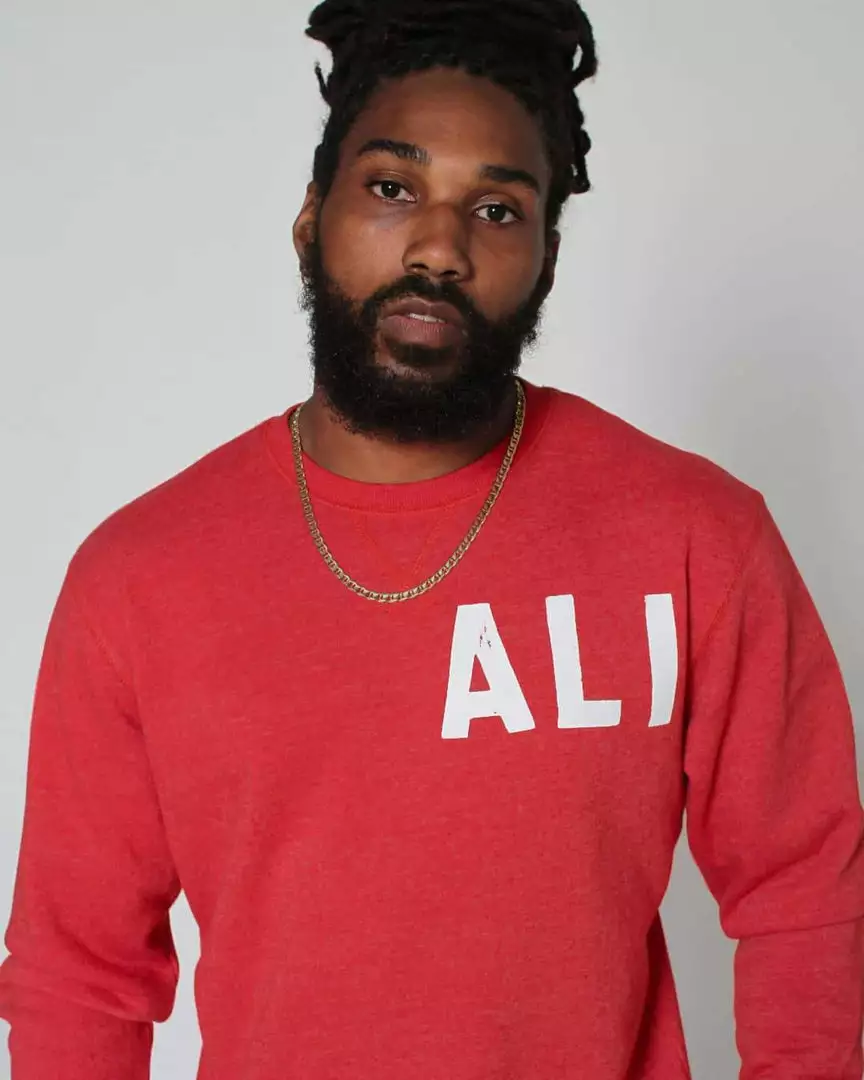 Muhammad Ali SPORT AND ICON Ali "I Am The Greatest" Sweatshirt 7 Muhammad Ali SPORT AND ICON Ali "I Am The Greatest" Sweatshirt