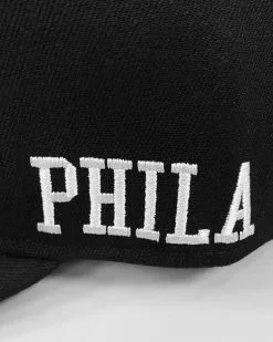 Allen Iverson Classic Snapback Hat SPORT AND ICON