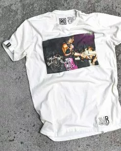 NEW ARRIVALS Bret Hart Retro Photo White Tee