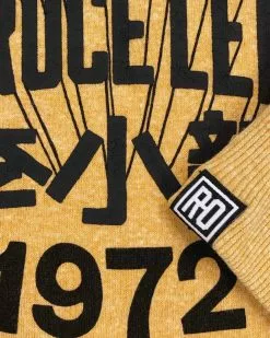 Bruce Lee 1972 Gold Pullover Hoody SPORT AND ICON