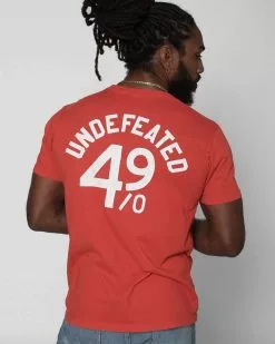 Rocky Marciano GC/GB - Marciano Undefeated Red Tee SPORT AND ICON