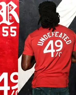 Rocky Marciano GC/GB - Marciano Undefeated Red Tee SPORT AND ICON