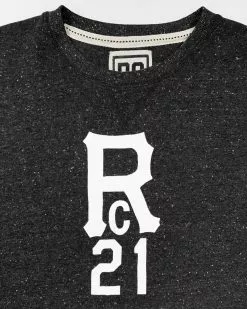 Roberto Clemente 'RC 21' Black Sweatshirt